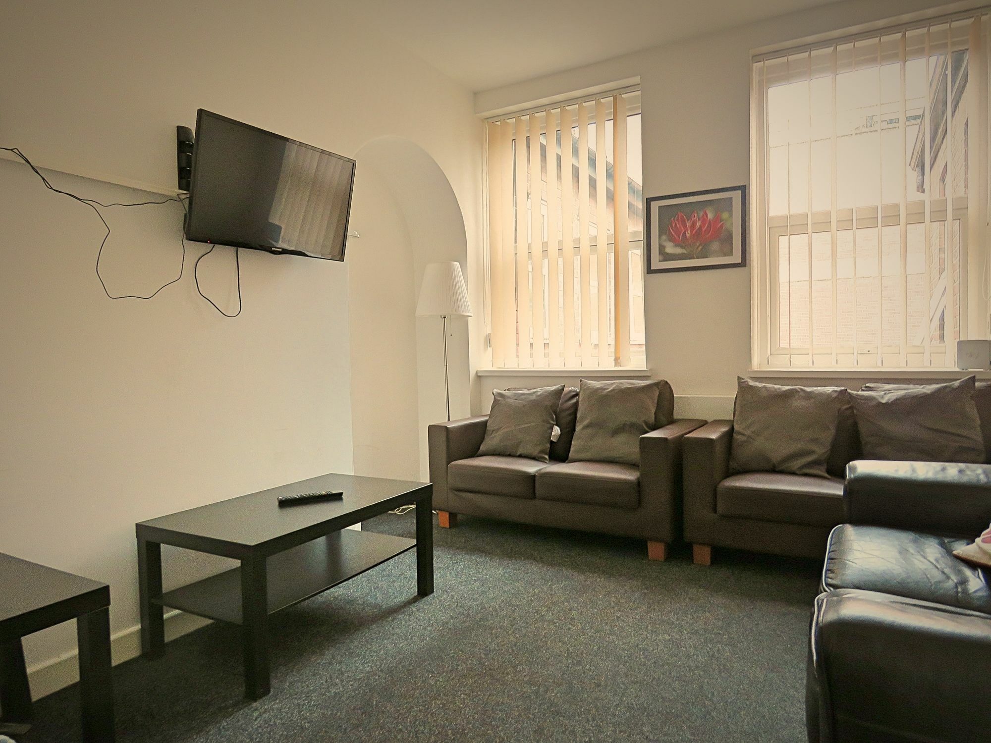 Harley Serviced Apartments - West Street 6 Bedrooms Шефилд Экстерьер фото